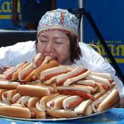 Hot dog evő verseny Amerikában