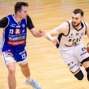 Mócsán Bálint, a mérkőzés legjobbja: 20 pont (5 tripla), 7 lepattanó  Fotó: DEAC Kosárlabda 