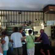 A "gyógyszertár"