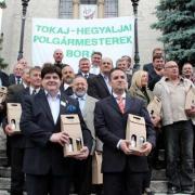 Polgármesterek és boraik