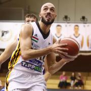 Drenovac 21 pontot dobott Fotó: DEAC (Derencsényi István) Drenovac 21 pontot dobott Fotó: DEAC (Derencsényi István)