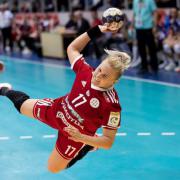 Vantara-Kelemen Éva akcióban Fotó: dvsckezilabda.hu Vantara-Kelemen Éva akcióban Fotó: dvsckezilabda.hu