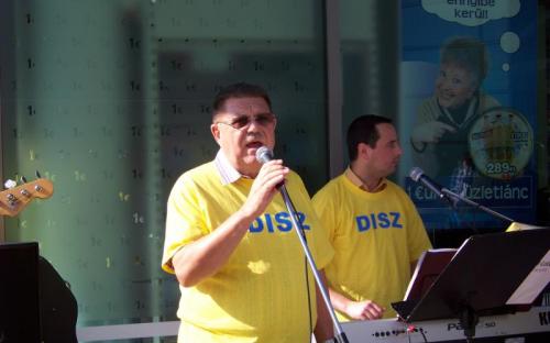 Karsai Sándor ismerteti a programját