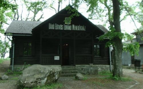 Dobogókő, menedékház